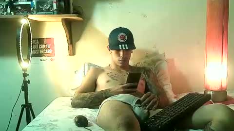 yeisoncastellanos1999 online show from 06/26/26, 04:44