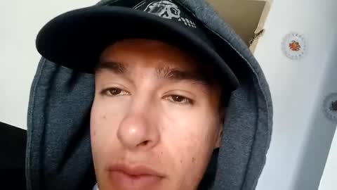 Snapshot of yeisongomezz chatting on 02/27/25, 07:04 yeisongomezz online show from 02/27/25, 07:04