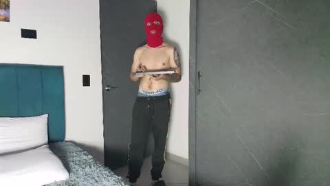 Snapshot of yeisongomezz chatting on 10/11/25, 06:45 yeisongomezz online show from 10/11/25, 06:45