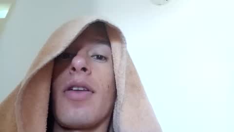 yeisongomezz online show from 01/17/26, 02:55