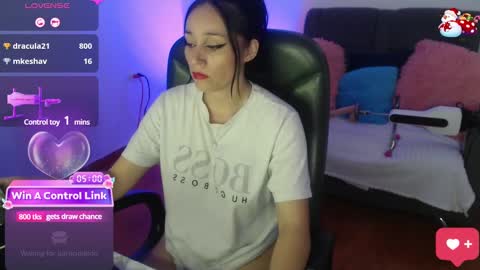 Snapshot of yeliana_sexy chatting on 12/19/24, 12:56 Valery  online show from 12/19/24, 12:56