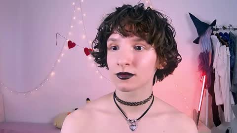 Liya online show from 04/11/26, 04:33