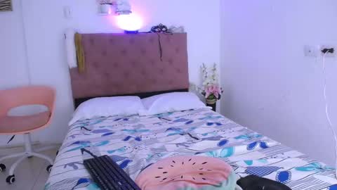 YEM online show from 02/25/25, 03:49