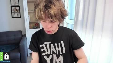 Yen online show from 04/12/26, 07:35