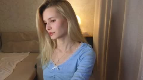 Yenna online show from 04/18/26, 05:50