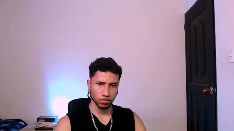 Snapshot of yerfon_s1 chatting on 01/16/25, 09:08 Yeff ind. model online show from 01/16/25, 09:08