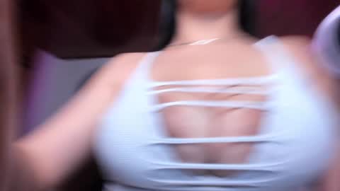 yesie_hot2 online show from 01/04/25, 01:31