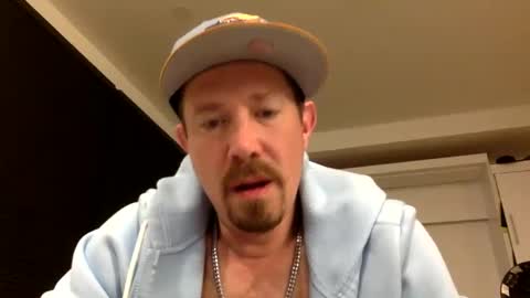 Snapshot of yesplesae chatting on 01/05/25, 09:26 yesplesae online show from 01/05/25, 09:26