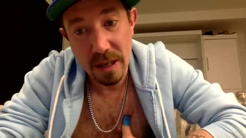 Snapshot of yesplesae chatting on 01/18/25, 05:10 yesplesae online show from 01/18/25, 05:10