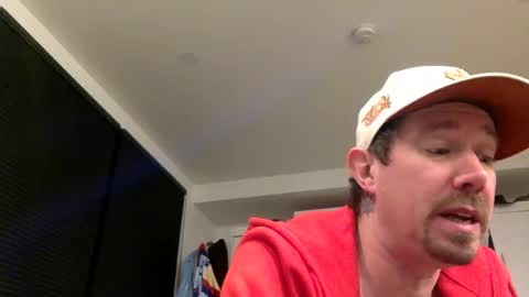 Snapshot of yesplesae chatting on 02/07/25, 08:33 yesplesae online show from 02/07/25, 08:33