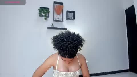 Snapshot of yess__daddyy chatting on 07/17/26, 08:24 YAMPOOL online show from 07/17/26, 08:24