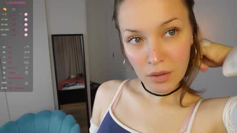 Kiki online show from 11/08/25, 10:15