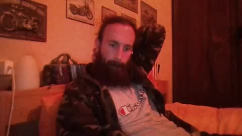 Snapshot of yeti_92 chatting on 01/28/25, 05:35 yeti_92 online show from 01/28/25, 05:35