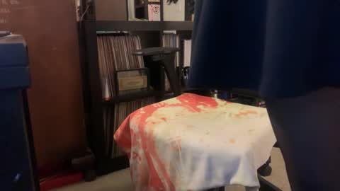 Mary Contrary online show from 09/20/25, 05:41