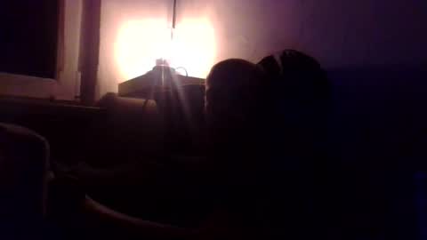 yewloo online show from 11/18/25, 03:38