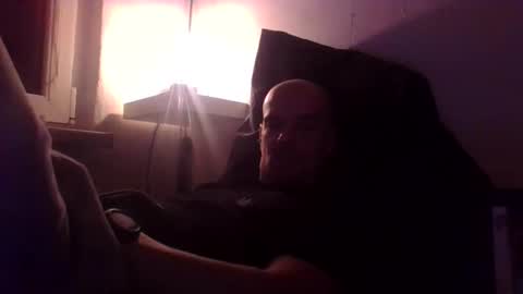 yewloo online show from 11/19/25, 03:45