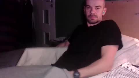 yewloo online show from 11/26/25, 03:35