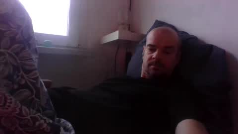 yewloo online show from 11/29/25, 06:49