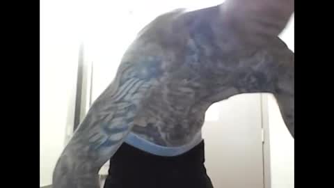 yfwb69xxx online show from 10/14/25, 06:36