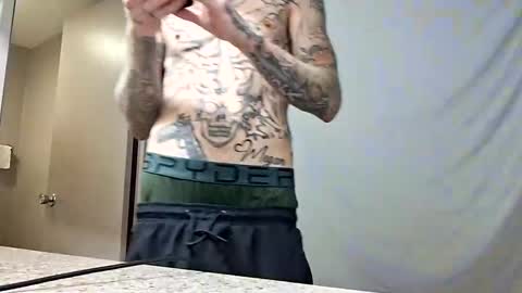 yfwb69xxx online show from 10/16/25, 02:12