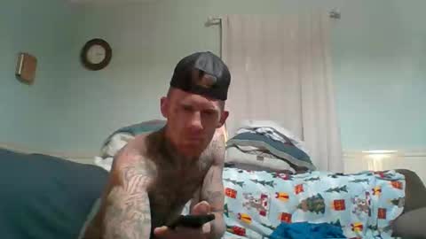 yfwb69xxx online show from 12/18/25, 07:03