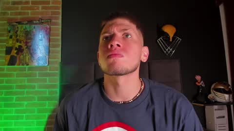  YHAN ALVAREZ25  online show from 02/01/25, 02:13