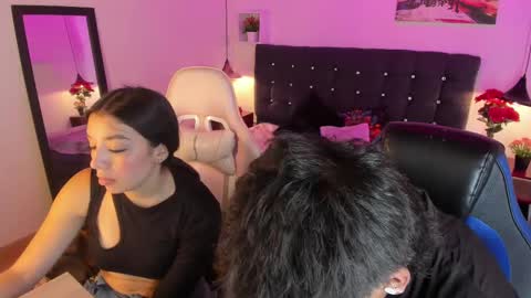 Snapshot of yiing_and_yang chatting on 09/29/25, 09:19 Yiing and yang online show from 09/29/25, 09:19