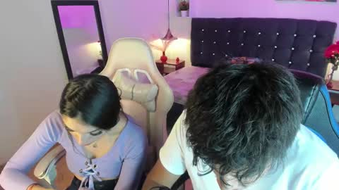 Snapshot of yiing_and_yang chatting on 10/11/25, 06:06 Yiing and yang online show from 10/11/25, 06:06