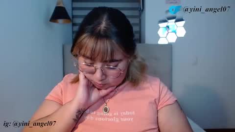 hii i am yini online show from 11/10/25, 03:05