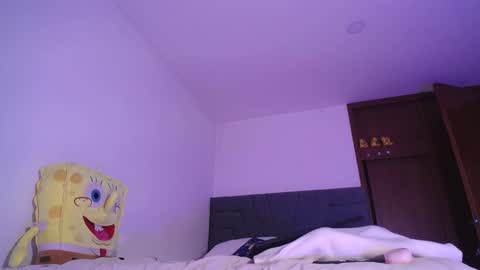 Yiny online show from 01/25/25, 01:10