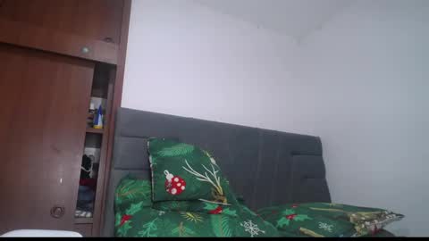 Yiny online show from 01/15/26, 08:52