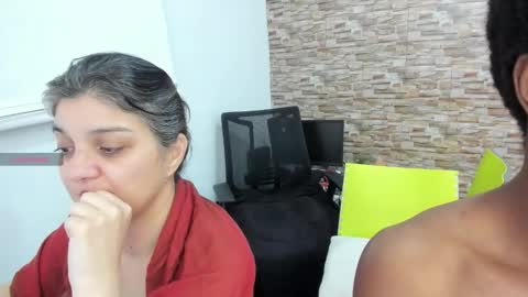 yinyyanghot online show from 11/29/25, 05:43