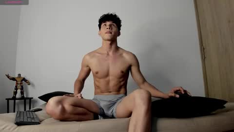 yizus_bonz online show from 10/23/25, 12:21