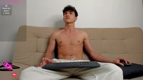 Snapshot of yizus_bonz chatting on 05/11/26, 11:57 yizus_bonz online show from 05/11/26, 11:57