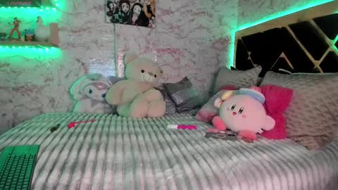 lucy online show from 03/05/25, 03:18