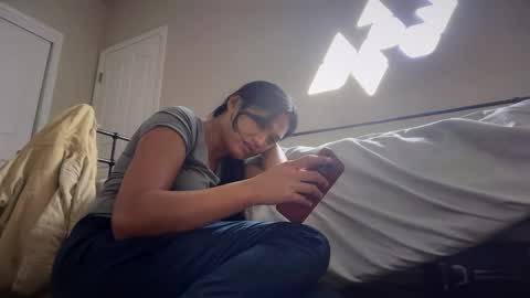 Palmela Handerson online show from 10/07/25, 02:36