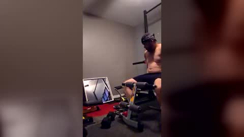 ynfantejovanny online show from 08/04/26, 12:52