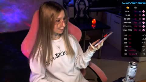     online show from 12/11/24, 06:47