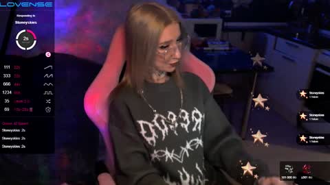     online show from 02/02/25, 01:45