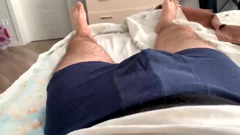 Snapshot of ynno31 chatting on 09/21/25, 04:47 Giannis online show from 09/21/25, 04:47