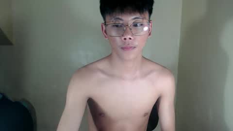 ynotyu online show from 11/02/25, 04:20