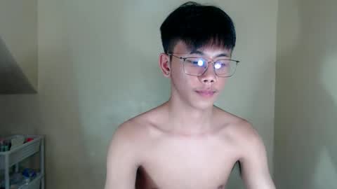 ynotyu online show from 11/13/25, 11:20