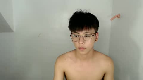 ynotyu online show from 04/16/26, 04:08