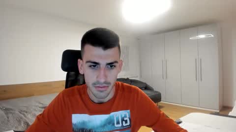 yoda130305 online show from 10/27/25, 08:24