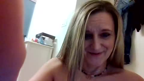 yogabuttttttt online show from 01/09/26, 06:49