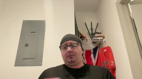 yogasmokedog69 online show from 05/02/26, 03:33