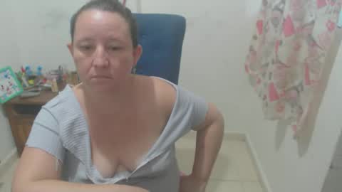 Snapshot of yohis_kiut25 chatting on 02/24/26, 04:54 yohis online show from 02/24/26, 04:54