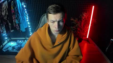 You can ask my name in pm online show from 09/12/25, 05:07