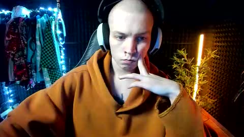 You can ask my name in pm online show from 11/15/25, 02:57