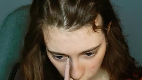 yoka_paradoxxx online show from 10/29/25, 05:20